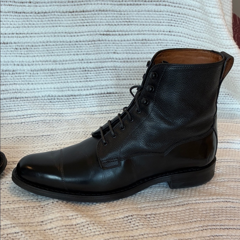 Allen Edmonds Black Leather Men's Boots - Picture 5 of 9